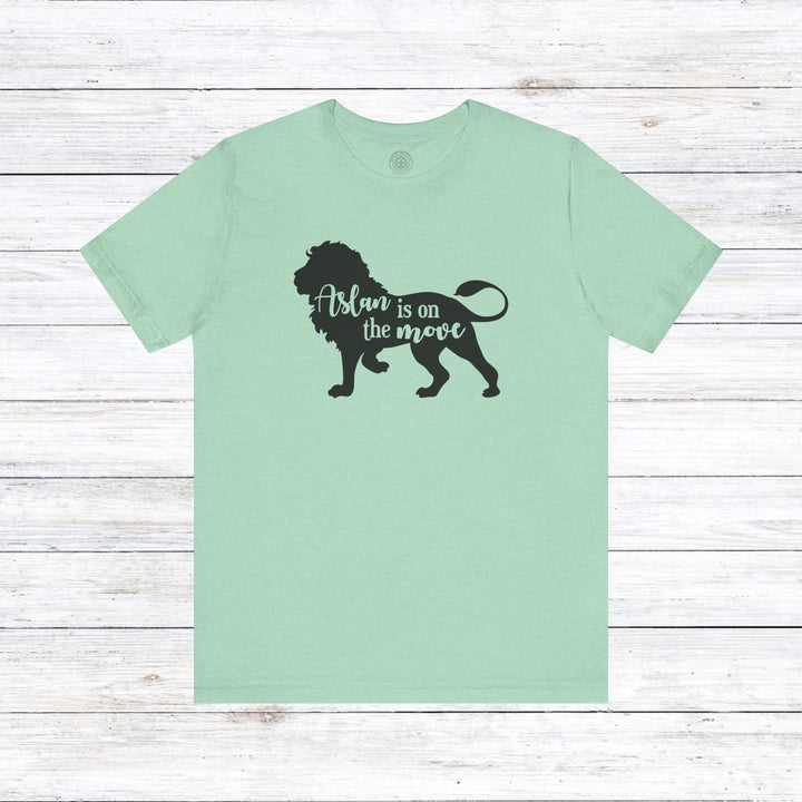 Aslan Is On The Move Unisex T-Shirt T-Shirt Heather Mint M 